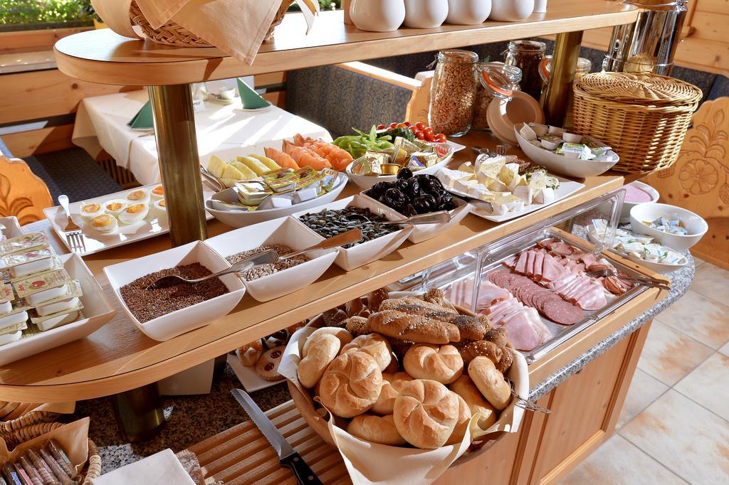 Hotel Theresia Garni Sankt Johann in Tirol Ngoại thất bức ảnh