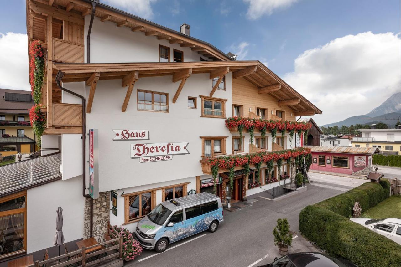 Hotel Theresia Garni Sankt Johann in Tirol Ngoại thất bức ảnh